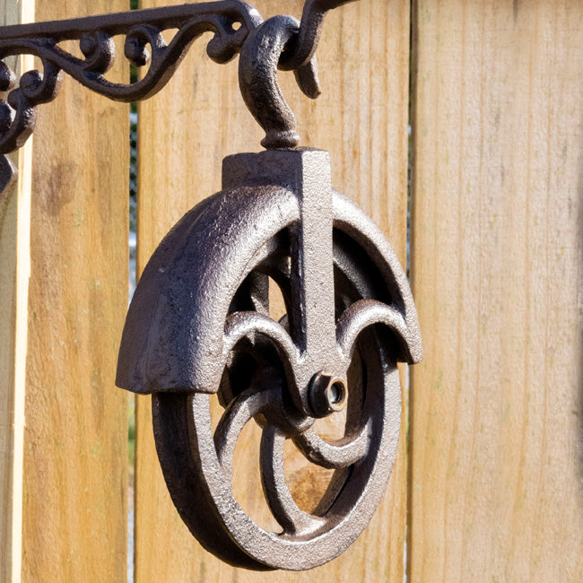 Esschert Design Cast Iron Pulley Wheel Hook