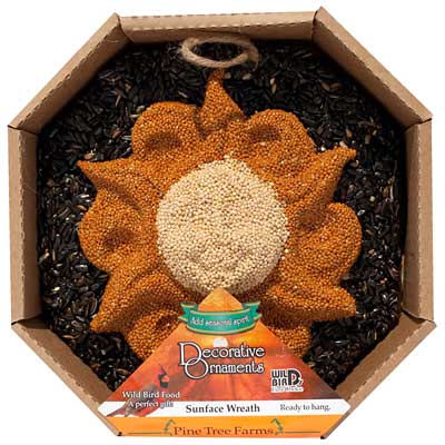 Pine Tree Farms Sun Face Wreath, 2.5 lbs.